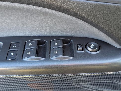 Used 2021 Chevrolet Colorado Z71 image 18