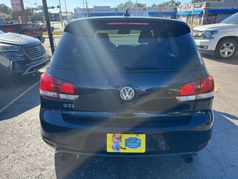 Used 2014 Volkswagen GTI Wolfsburg Edition image 6