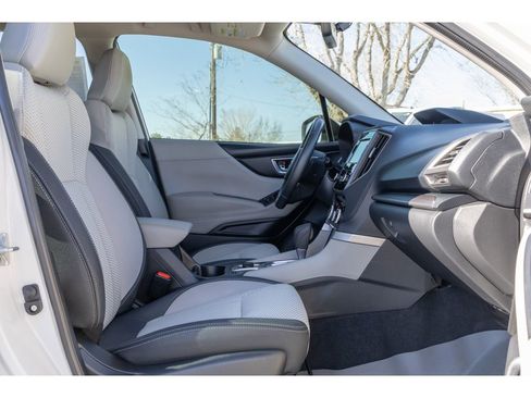 Certified 2023 Subaru Forester Premium image 11