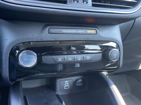 New 2026 Ford Escape Active w/ Active Premium Tech Pack image 14