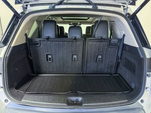 Certified 2024 Nissan Pathfinder Platinum w/ Cargo Package image 40