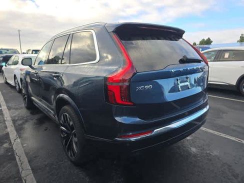 Used 2025 Volvo XC90 B6 Plus AWD/4WD image 5