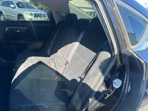 Used 2015 Nissan Altima 2.5 S w/ Power Driver Seat Package image 18