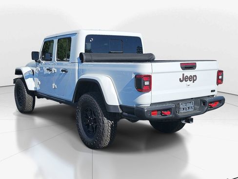 Used 2020 Jeep Gladiator Rubicon image 4