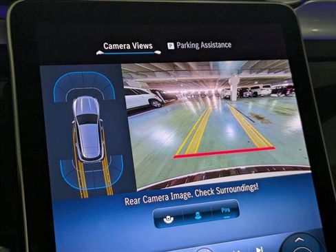 Certified 2025 Mercedes-Benz GLC 300 image 13