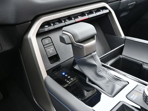New 2026 Toyota Tundra Platinum AWD/4WD image 24