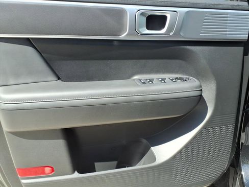 Used 2024 Hyundai Santa Fe SE image 14