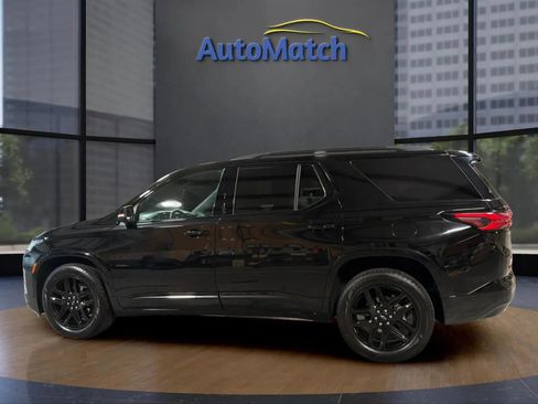 Used 2023 Chevrolet Traverse Premier w/ Redline Edition FWD image 8