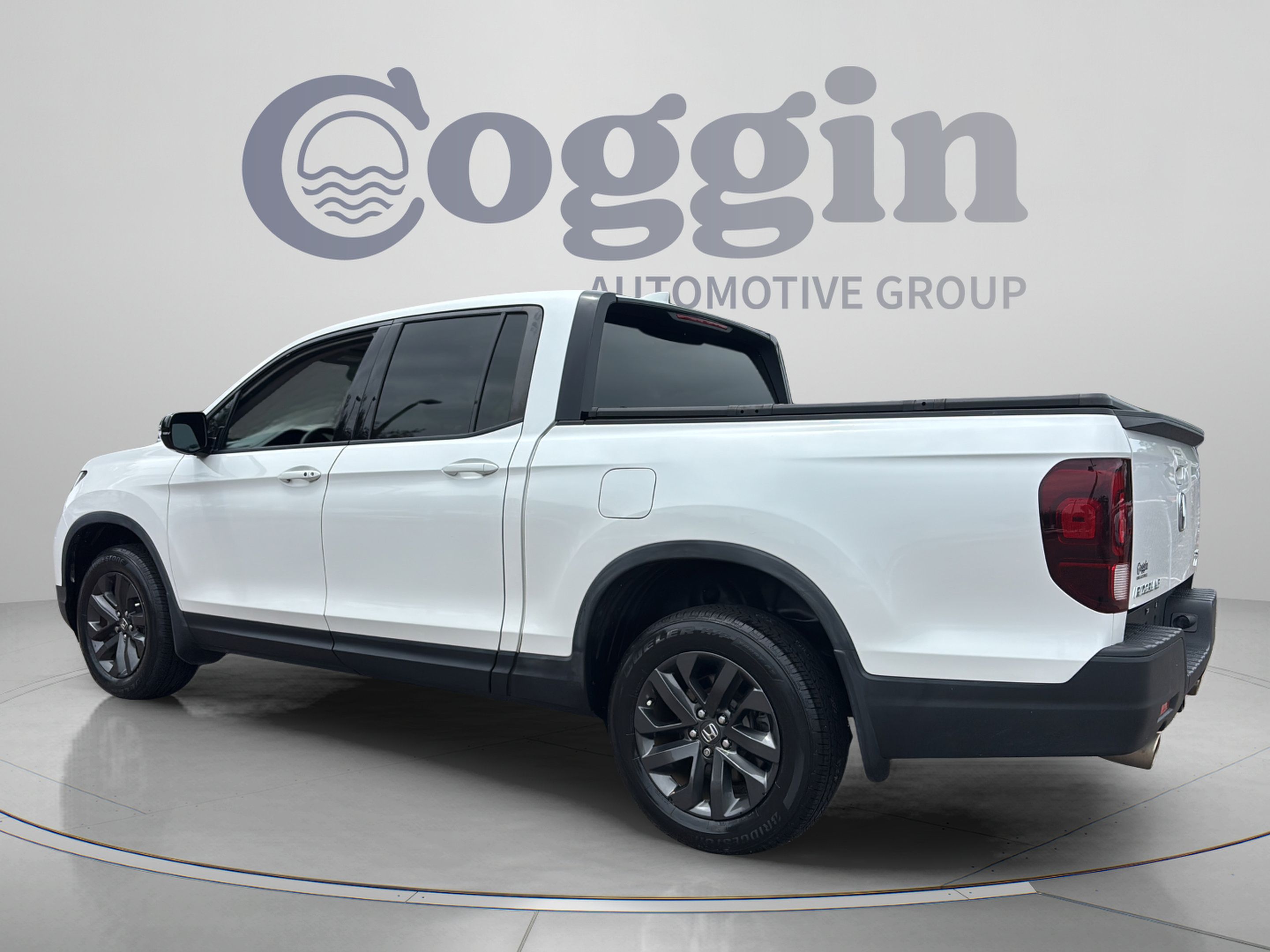 Certified 2023 Honda Ridgeline Sport image 3