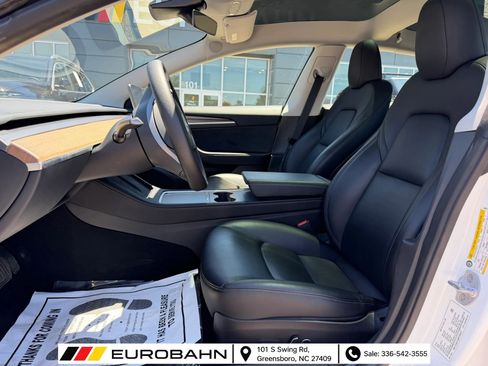 Used 2023 Tesla Model 3 Standard Range RWD image 7