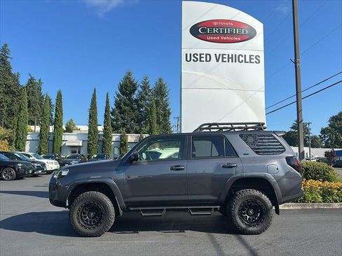 Certified 2023 Toyota 4Runner SR5 Premium w/ Moonroof Package AWD/4WD image 6
