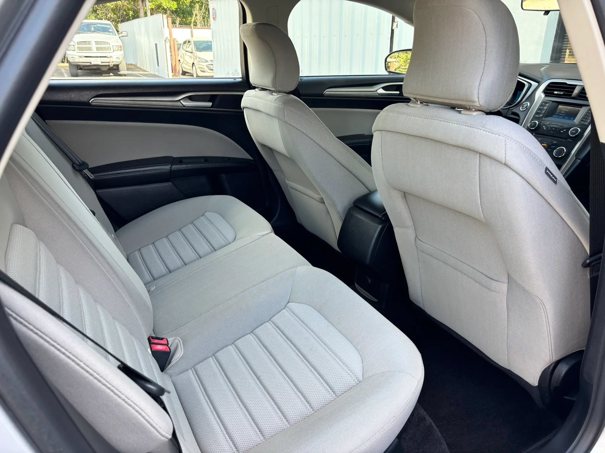 Used 2018 Ford Fusion S FWD image 49