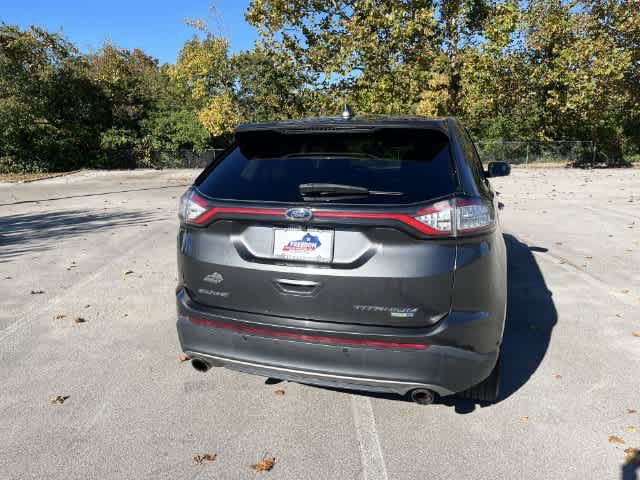 Used 2017 Ford Edge Titanium w/ Equipment Group 302A AWD/4WD image 7