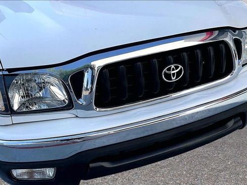 Used 2003 Toyota Tacoma 2WD Xtracab image 32