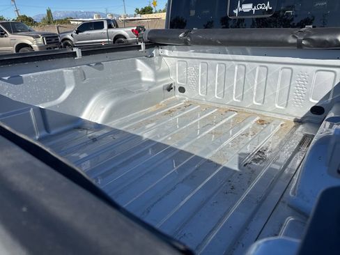 Used 2022 Jeep Gladiator Rubicon w/ Trailer Tow Package image 6