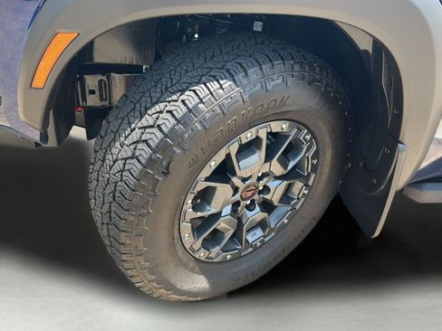 Used 2023 Nissan Frontier PRO-4X w/ Pro-4X Premium Package AWD/4WD image 32