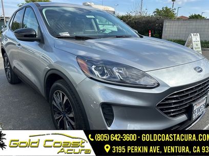 Used 2022 Ford Escape SE w/ SE Sport Appearance Package