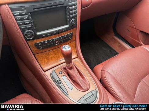 Used 2008 Mercedes-Benz CLS 550 image 21