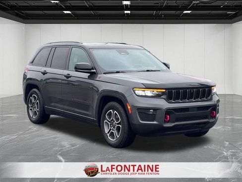 Used 2022 Jeep Grand Cherokee Trailhawk image 7