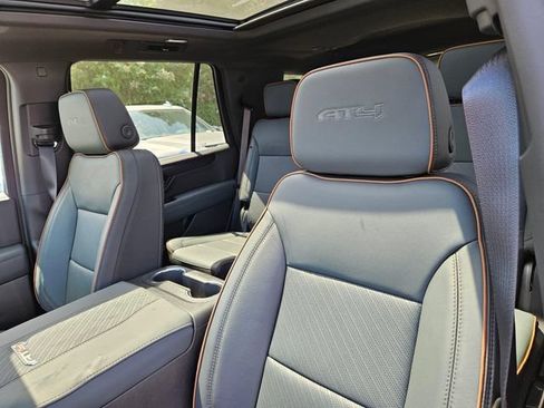 New 2026 GMC Yukon AT4 AWD/4WD image 20