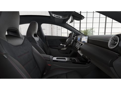 New 2026 Mercedes-Benz CLA 250 4MATIC image 3