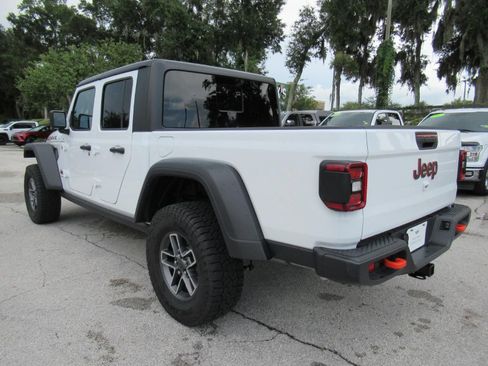 Used 2026 Jeep Gladiator Mojave AWD/4WD image 6