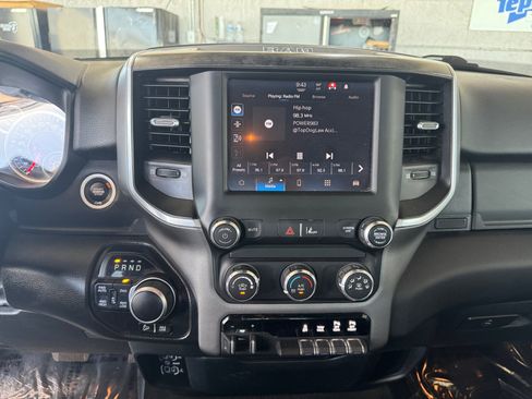Used 2022 RAM 1500 Big Horn AWD/4WD image 5