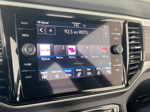 Used 2023 Volkswagen Atlas SE AWD/4WD image 14