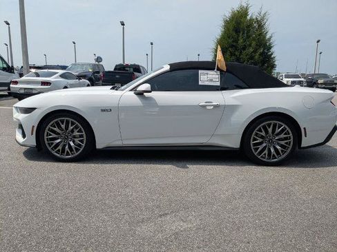 Certified 2025 Ford Mustang GT Premium RWD image 7