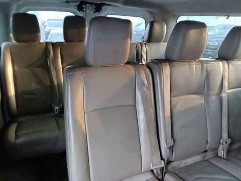 Used 2016 Nissan NV 3500 SL image 13