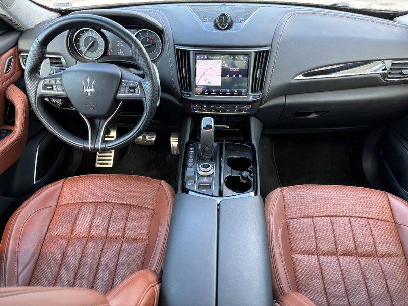 Used 2022 Maserati Levante Modena AWD/4WD image 13
