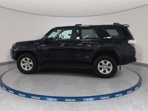 Certified 2024 Toyota 4Runner SR5 image 8