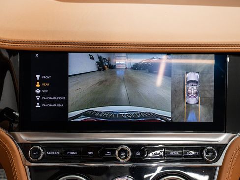 Used 2024 Bentley Continental GT Mulliner AWD/4WD image 29