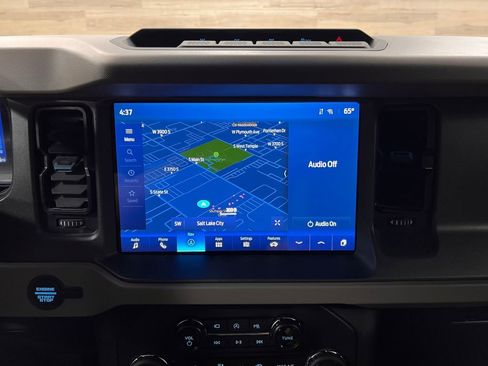 Used 2024 Ford Bronco Wildtrak AWD/4WD image 11