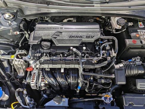 Certified 2023 Hyundai Elantra SEL image 22