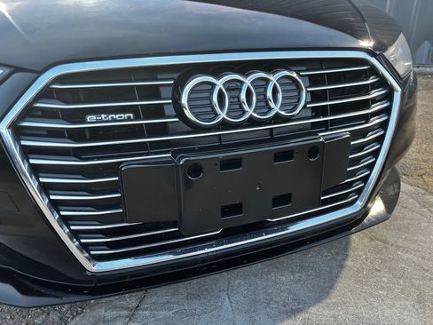 Used 2017 Audi A3 e-tron Premium image 5