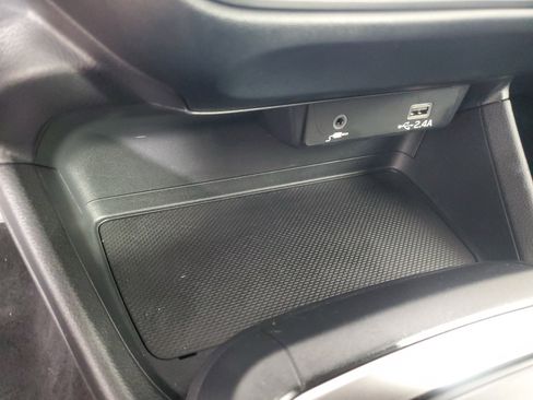 Used 2025 Subaru Impreza 2.0i AWD/4WD image 18