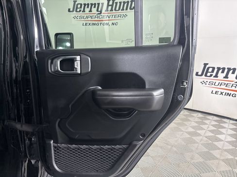 Used 2021 Jeep Gladiator Sport w/ Quick Order Package 24Q 80Th AWD/4WD image 27