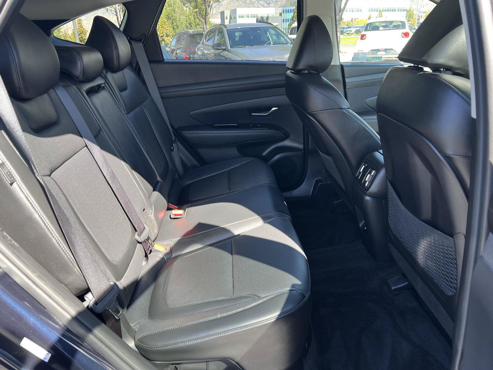 Certified 2025 Hyundai Tucson Limited AWD/4WD image 5