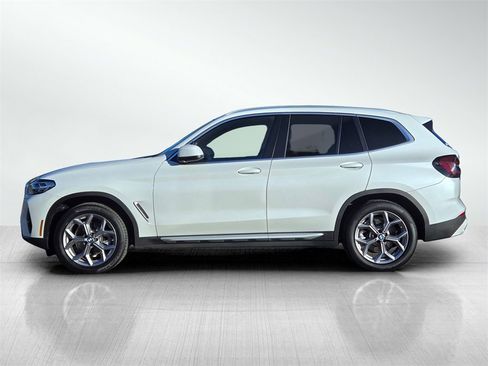 Used 2022 BMW X3 xDrive30i w/ Premium Package image 7