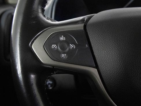 Used 2018 Chevrolet Colorado Z71 AWD/4WD image 26