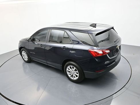 Used 2020 Chevrolet Equinox LS image 18