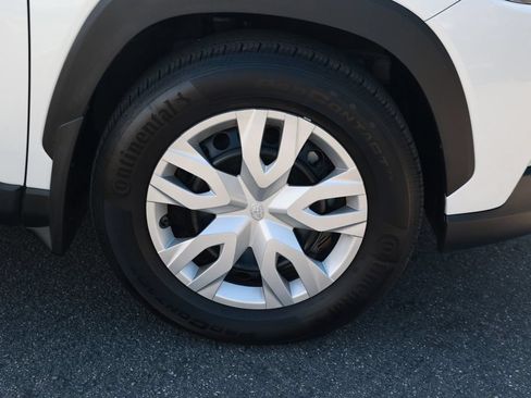 Used 2025 Toyota Corolla Cross L FWD image 10