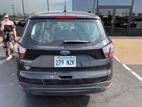 Used 2017 Ford Escape S image 6