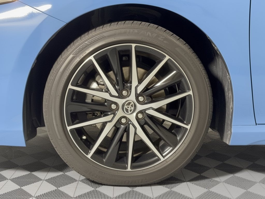 Used 2024 Toyota Camry SE FWD image 13