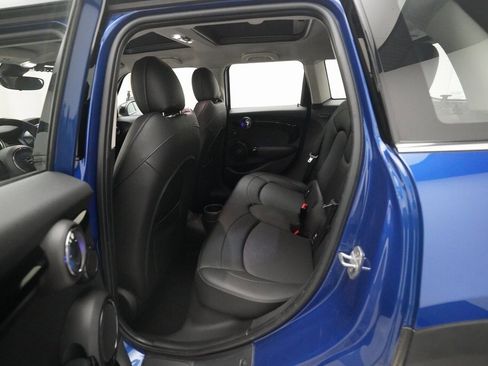 Used 2020 MINI Cooper 4-Door Hardtop image 15