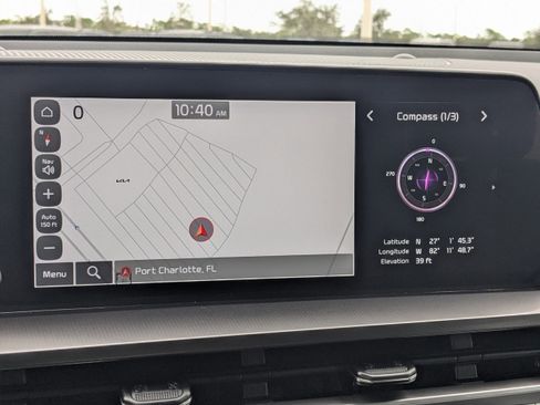 Certified 2025 Kia Telluride LX image 24