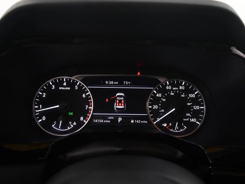 Used 2024 Nissan Pathfinder Rock Creek AWD/4WD image 27
