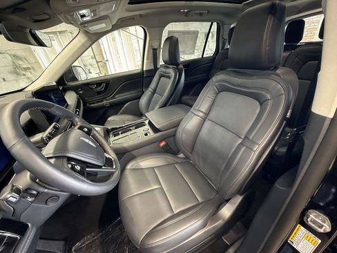 New 2026 Lincoln Aviator Reserve w/ Jet Appearance Package AWD/4WD image 13