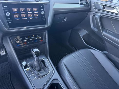 Used 2024 Volkswagen Tiguan SE R-Line image 24